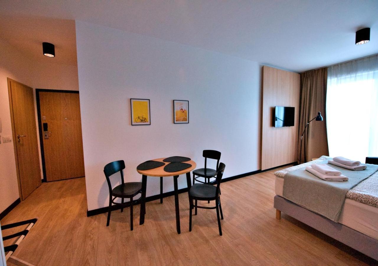 Leilighet Bk Praga - National Stadium - Comfortable For 4 People *