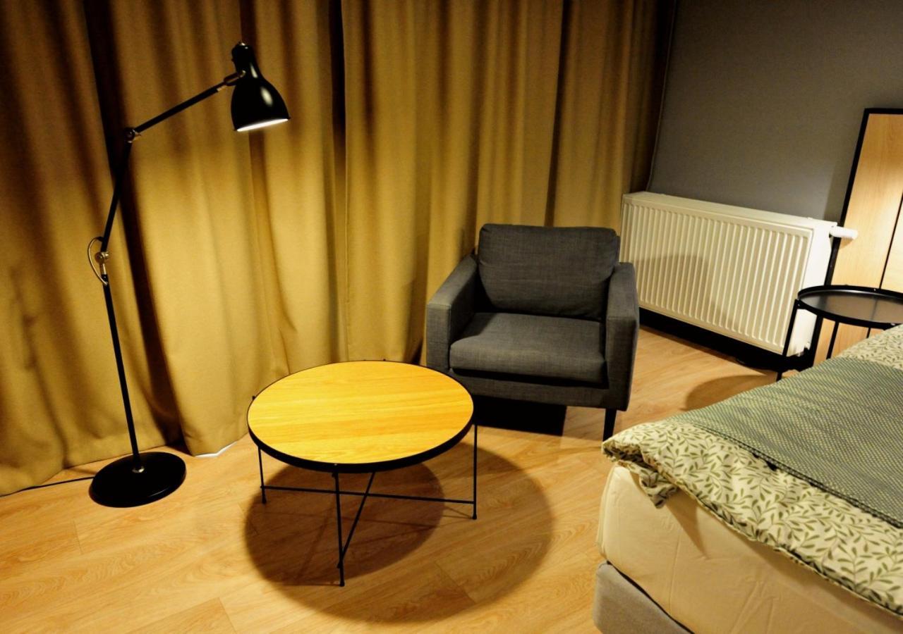 Bk Praga - National Stadium - Comfortable For 4 People Leilighet *